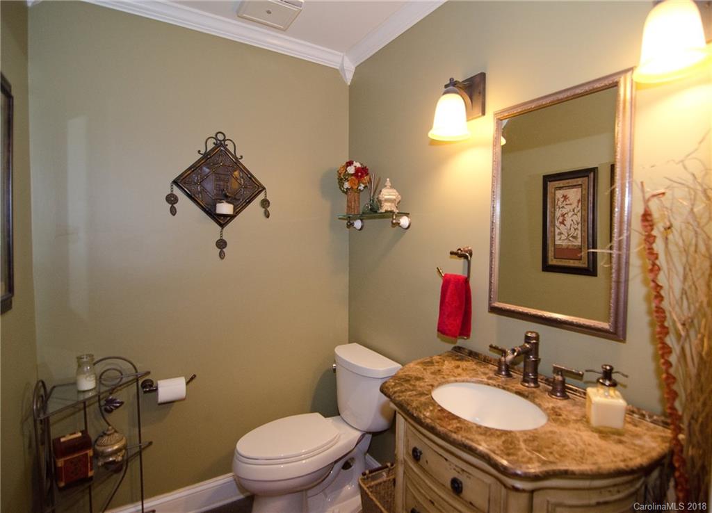 35 Fairway Ridge Lake Wylie, SC 29710 - Photo 16 of 36 Gallery Image 16