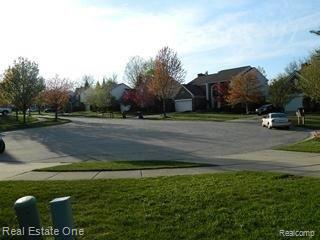 216 Saxon Court Rochester, MI 48307 - Photo 23 of 23 Cul-De-Sac Location