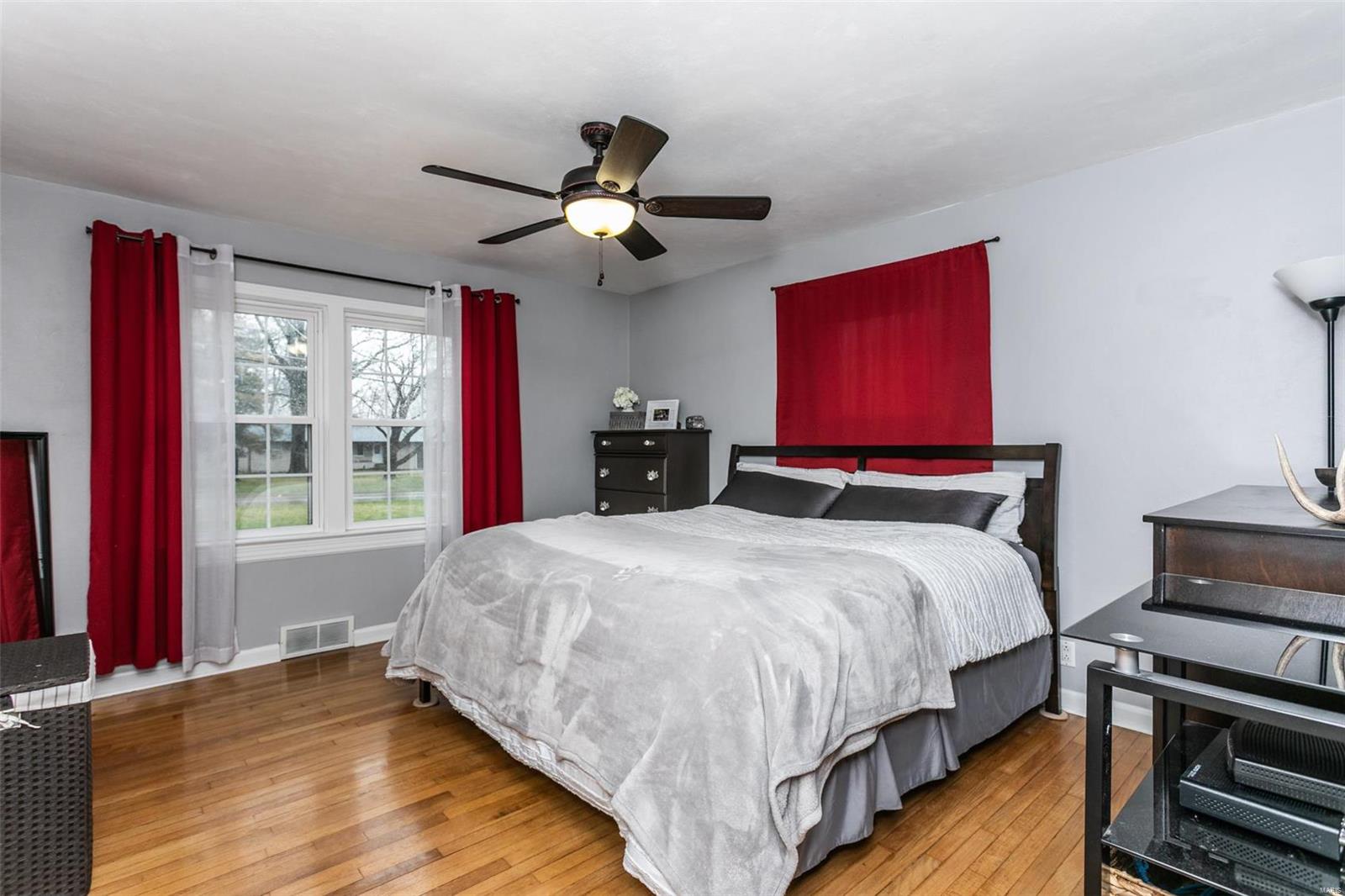 9900 Bunkum Road Fairview Heights, IL 62208 - Photo 18 of 32 Gallery Image 18