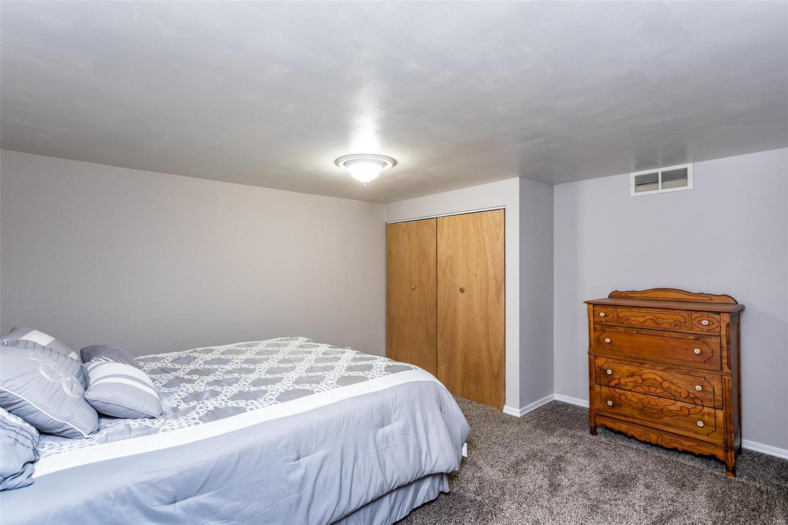 9900 Bunkum Road Fairview Heights, IL 62208 - Photo 20 of 32 Gallery Image 20