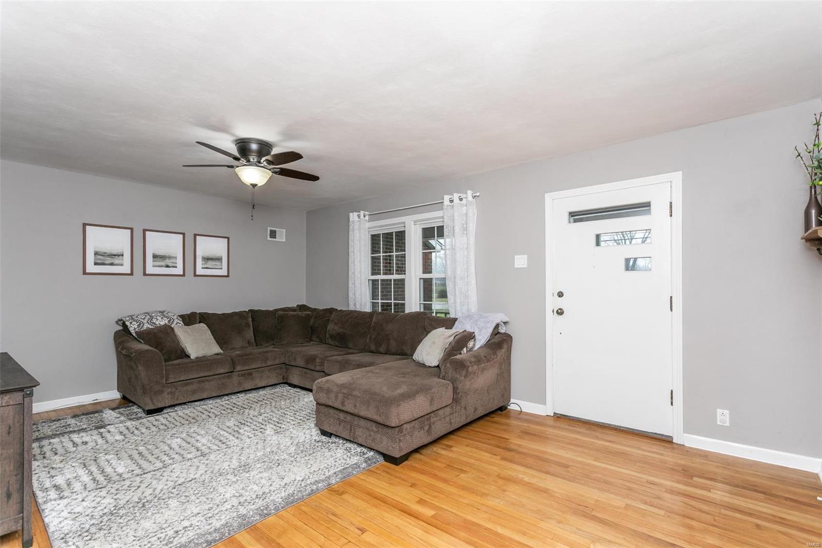 9900 Bunkum Road Fairview Heights, IL 62208 - Photo 7 of 32 Gallery Image 7