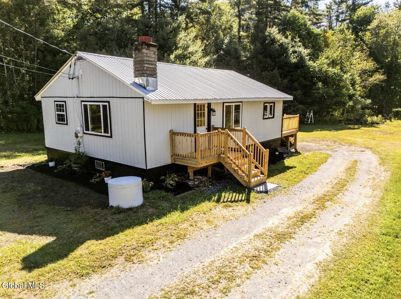 1728 North Shore Road Hadley, NY 12835 - Photo 9 of 29 IMG_5275