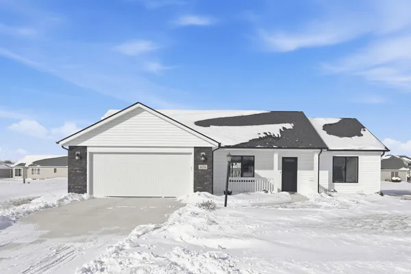 $334,900 | 1436 Marsh Deer Run, Huntertown, IN 46748