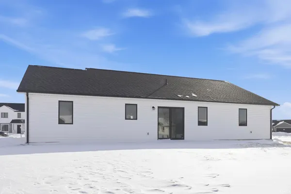 $334,900 | 1436 Marsh Deer Run, Huntertown, IN 46748