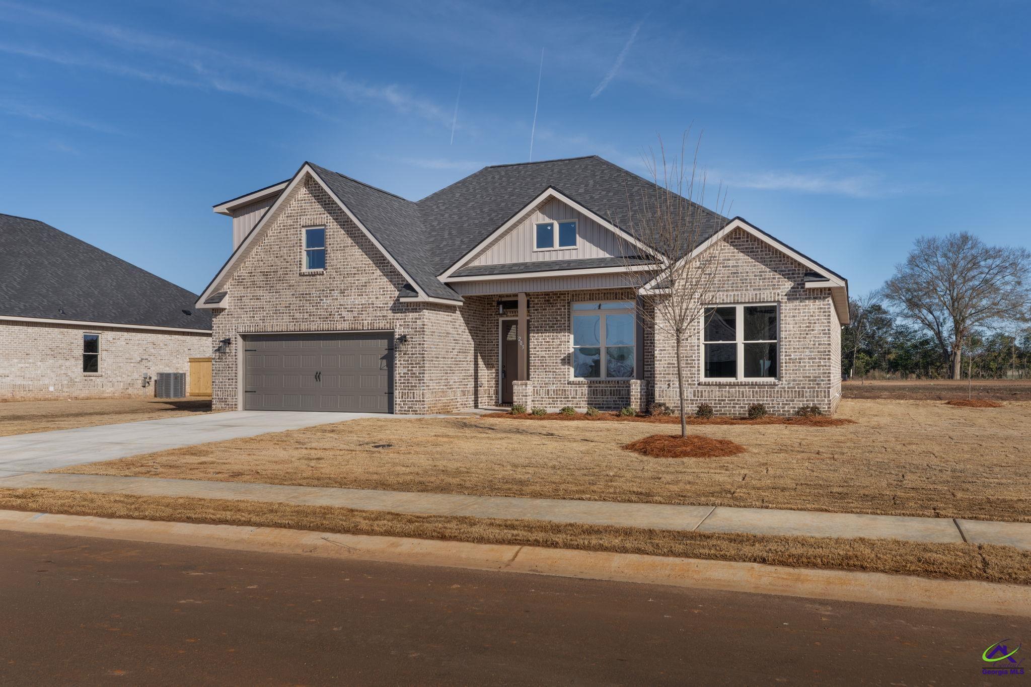203 Farmland Circle Perry, GA 31069 - Photo 3 of 41