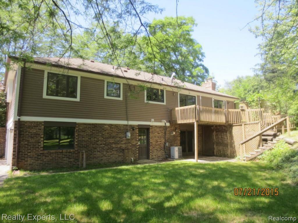 6380 Ridge Road Canton, MI 48187 - Photo 22 of 26 IMG_5977.jpg