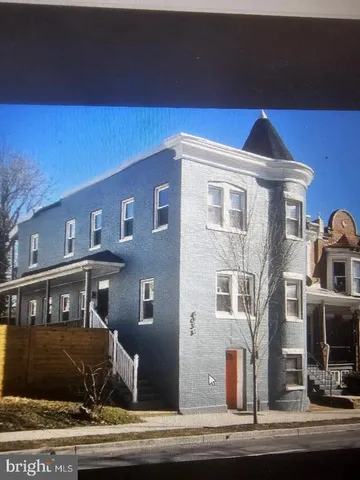 $2,800 | 4033 Greenmount Avenue, Baltimore, MD 21218