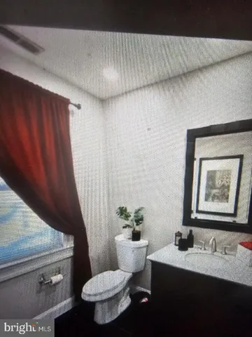 $2,800 | 4033 Greenmount Avenue, Baltimore, MD 21218