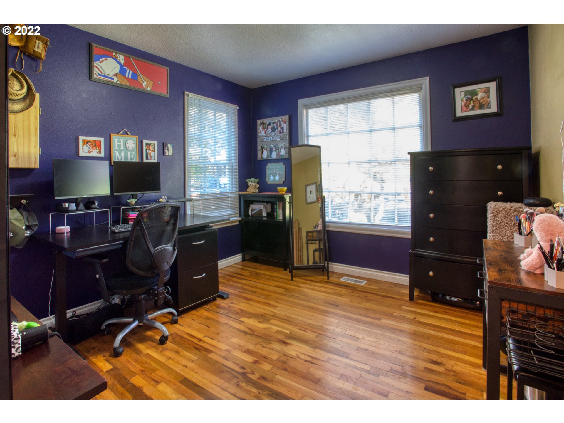 3218 Southwest Huber Street Portland, OR 97219 - Photo 16 of 26 Gallery Image 16