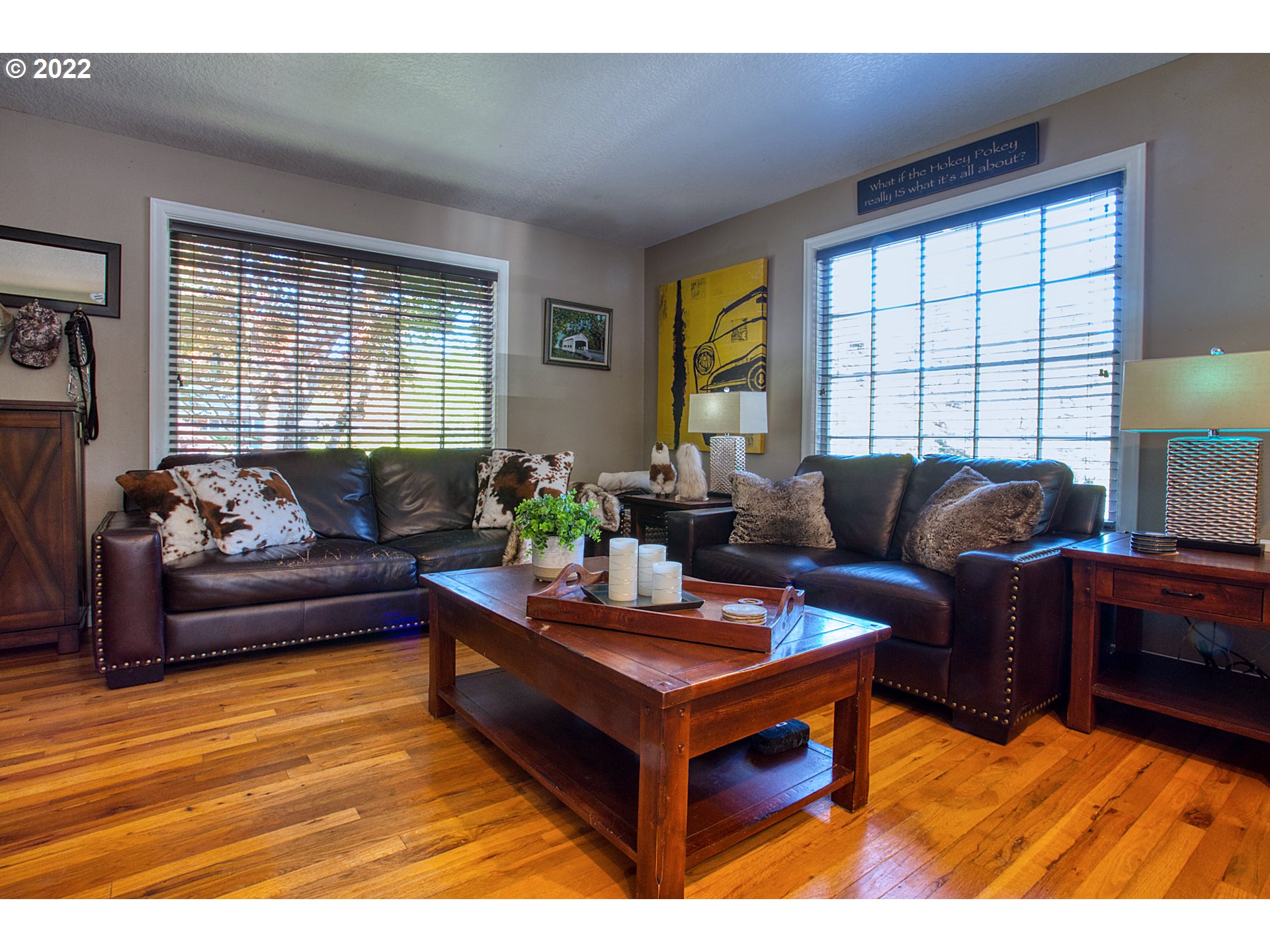 3218 Southwest Huber Street Portland, OR 97219 - Photo 7 of 26 Gallery Image 7