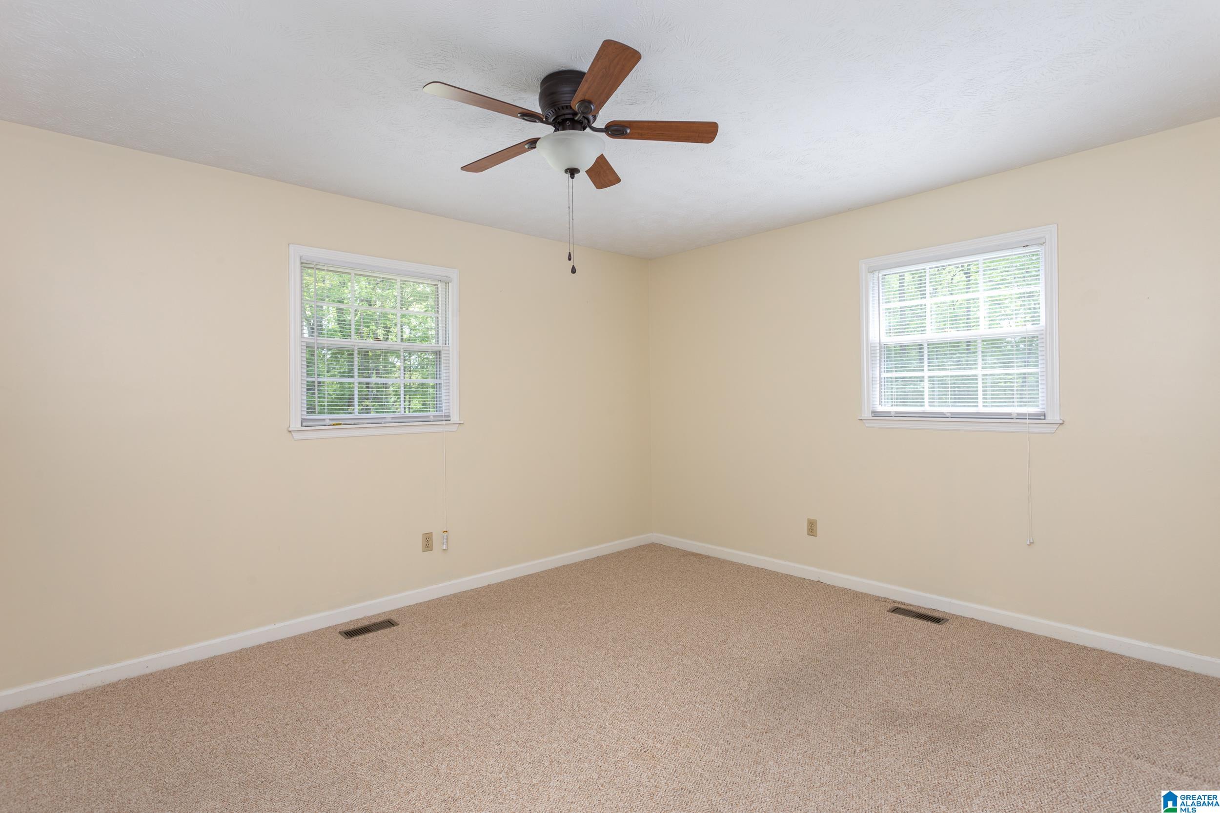 224 Old Choccolocco Road Anniston, AL 36207 - Photo 17 of 33