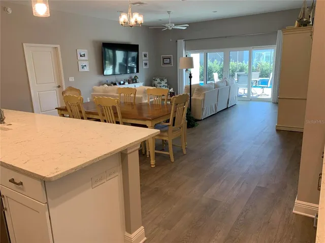 $899,499 | 775 Shivers Loop, The Villages, FL 34762