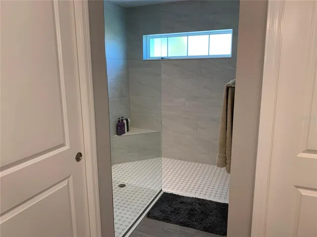 $899,499 | 775 Shivers Loop, The Villages, FL 34762