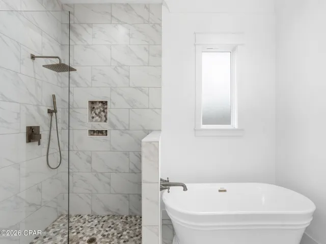 $659,000 | 610 Shady Oaks Lane, Lynn Haven, FL 32444