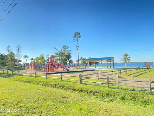 $659,000 | 610 Shady Oaks Lane, Lynn Haven, FL 32444