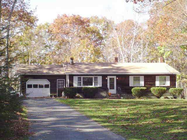 9 Birch Ridge Avenue Topsham, ME 04086 - Photo 1 of 16 Exterior Front.
