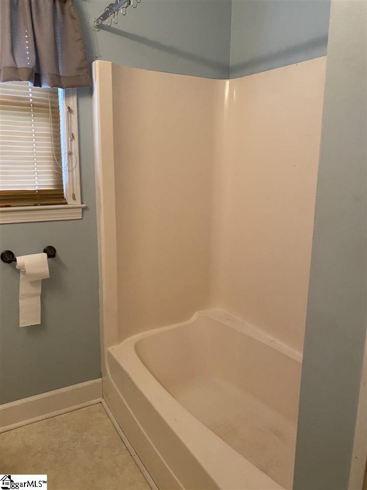 365 Curry Road Laurens, SC 29360 - Photo 3 of 12