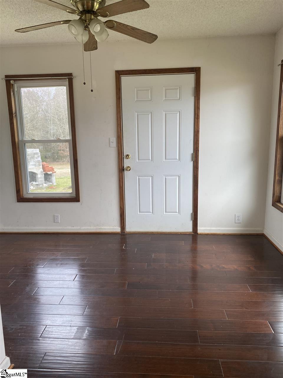365 Curry Road Laurens, SC 29360 - Photo 4 of 12