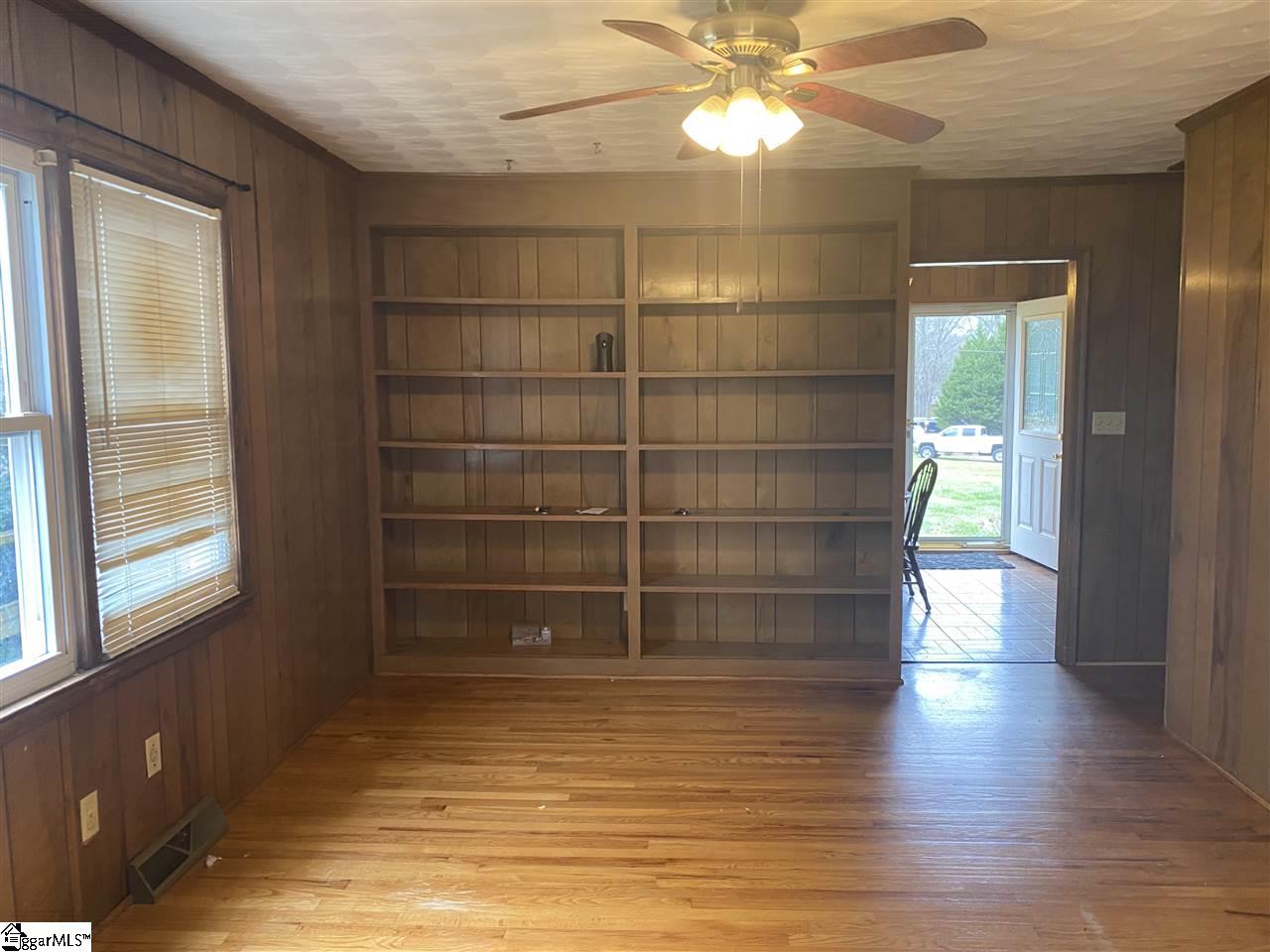 365 Curry Road Laurens, SC 29360 - Photo 7 of 12