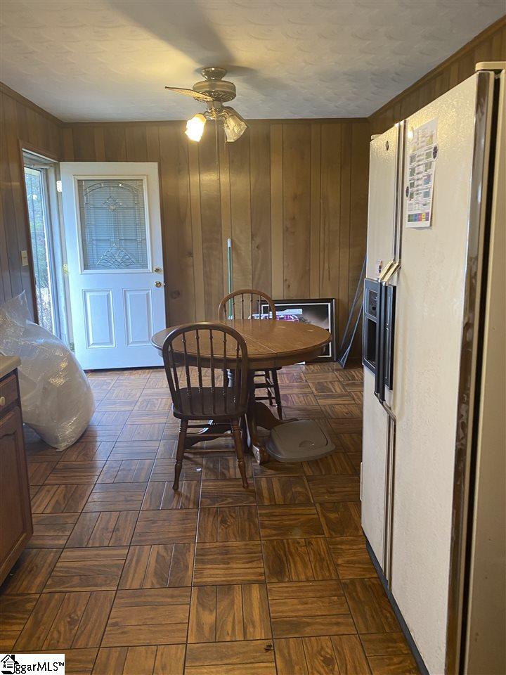 365 Curry Road Laurens, SC 29360 - Photo 9 of 12