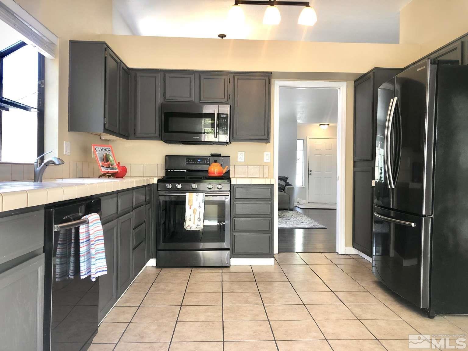 5246 Simons Drive Reno, NV 89523 - Photo 6 of 23 Photo 6