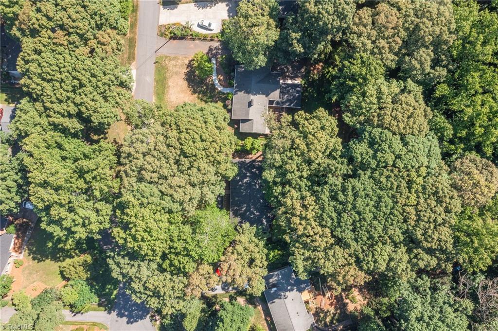 1011 Huntingdon Road Winston-Salem, NC 27104 - Photo 35 of 39