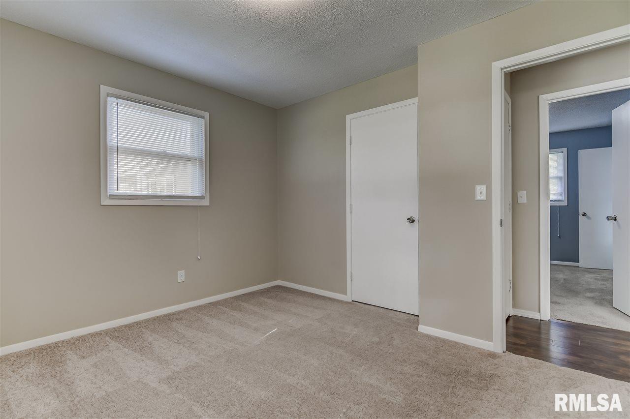1904 North 23rd Street Springfield, IL 62702 - Photo 13 of 21