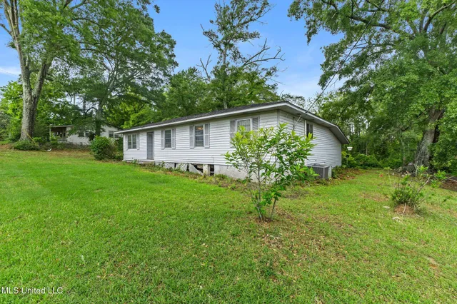 $169,500 | 4837 Highway 589, Sumrall, MS 39482