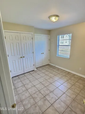 $950 | 318 Porter Avenue, Unit 103, Ocean Springs, MS 39564