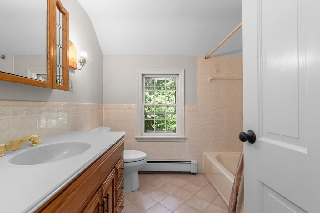 15 Olde Towne Road Lynnfield, MA 01940 - Photo 27 of 29 Gallery Image 27