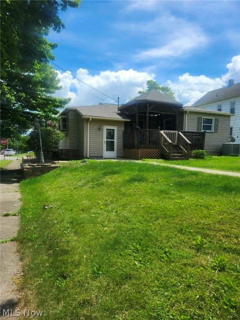 189 Center Street Struthers, OH 44471 - Photo 6 of 25