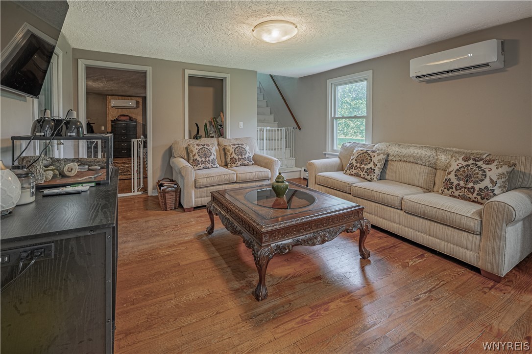 3525 Coomer Road Newfane, NY 14108 - Photo 15 of 40