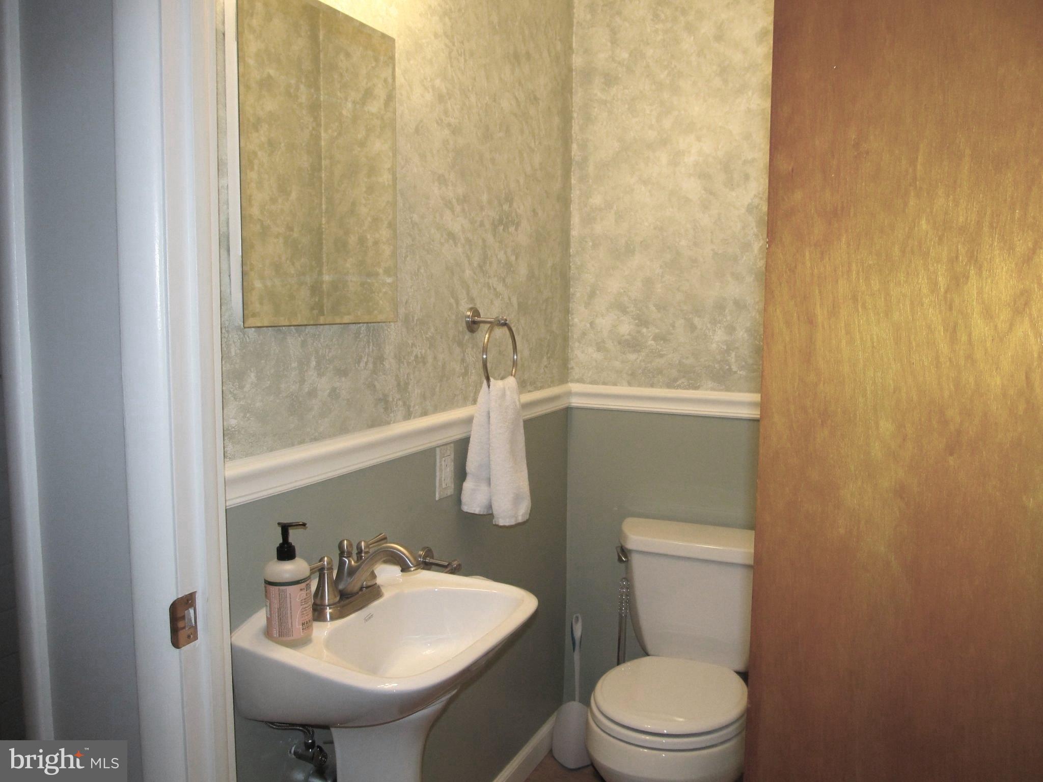 1541 Lambeth Road Lancaster, PA 17601 - Photo 21 of 26