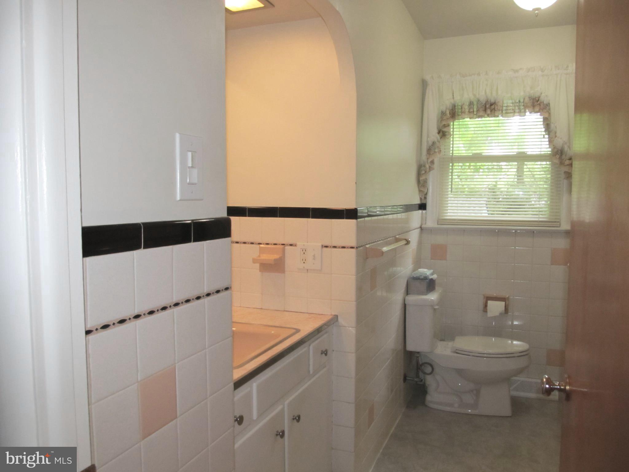 1541 Lambeth Road Lancaster, PA 17601 - Photo 23 of 26