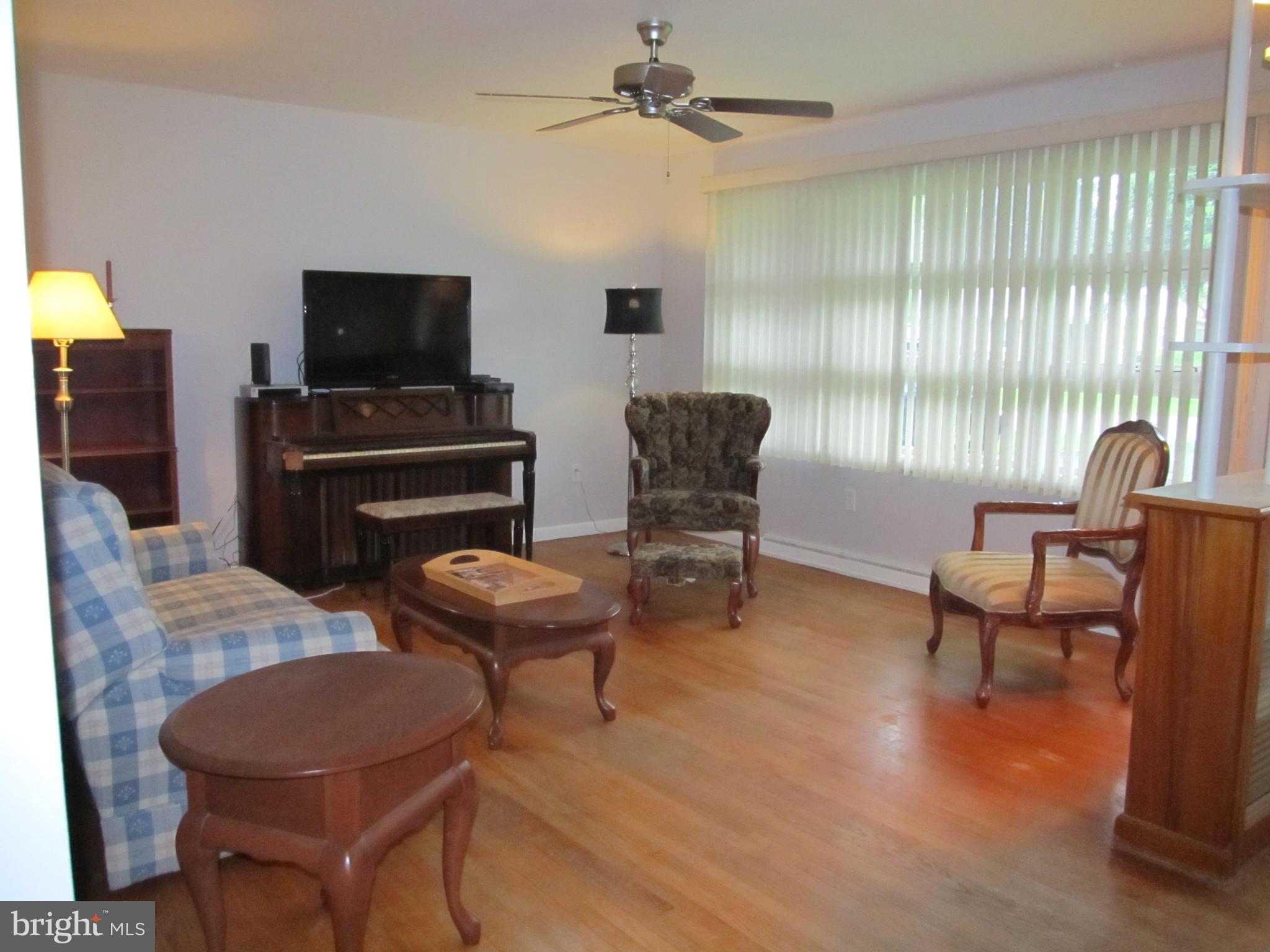 1541 Lambeth Road Lancaster, PA 17601 - Photo 7 of 26