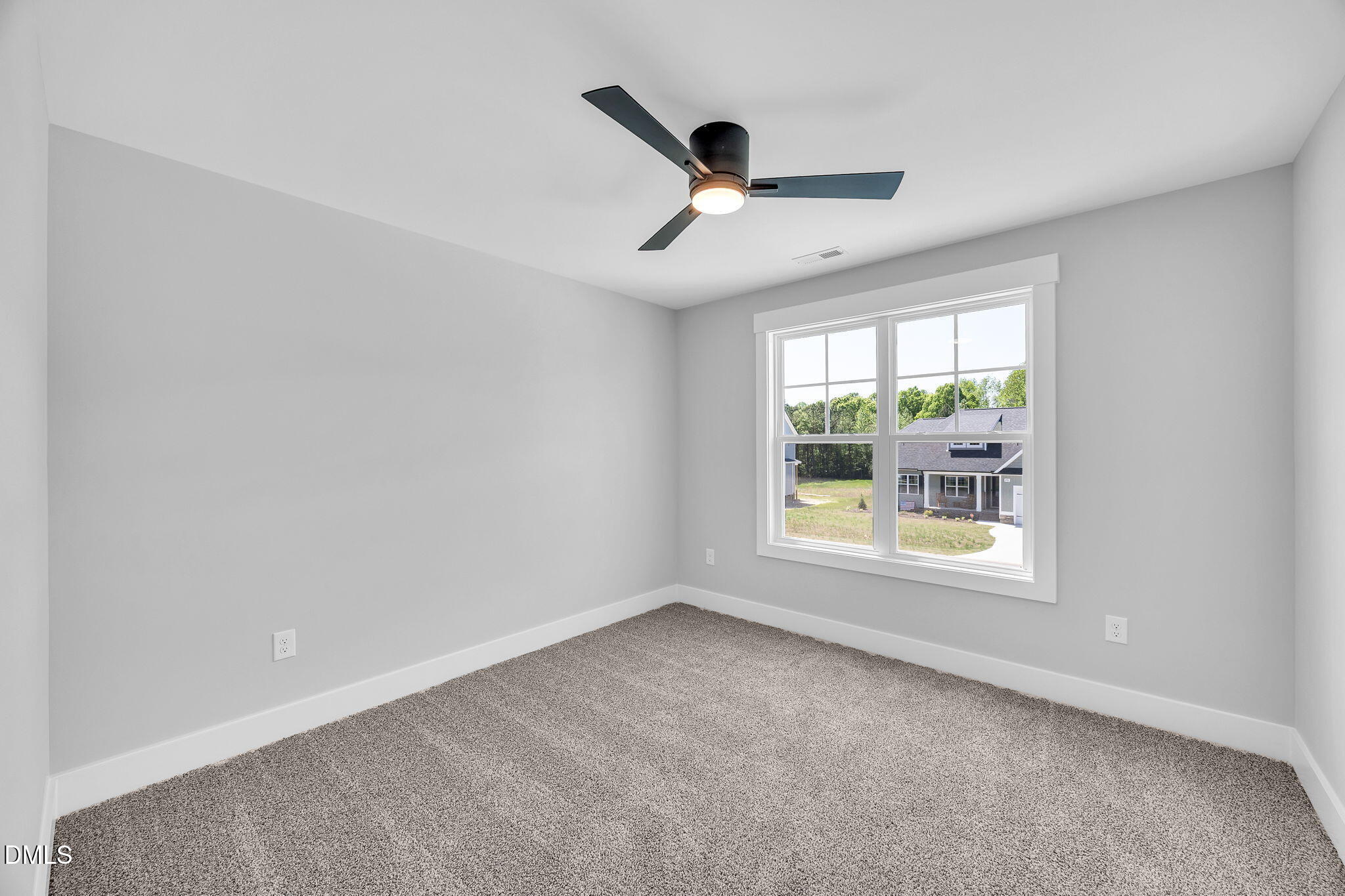 273 Freedom Ridge Drive Smithfield, NC 27577 - Photo 33 of 36 33-web-or-mls-9L1A9657