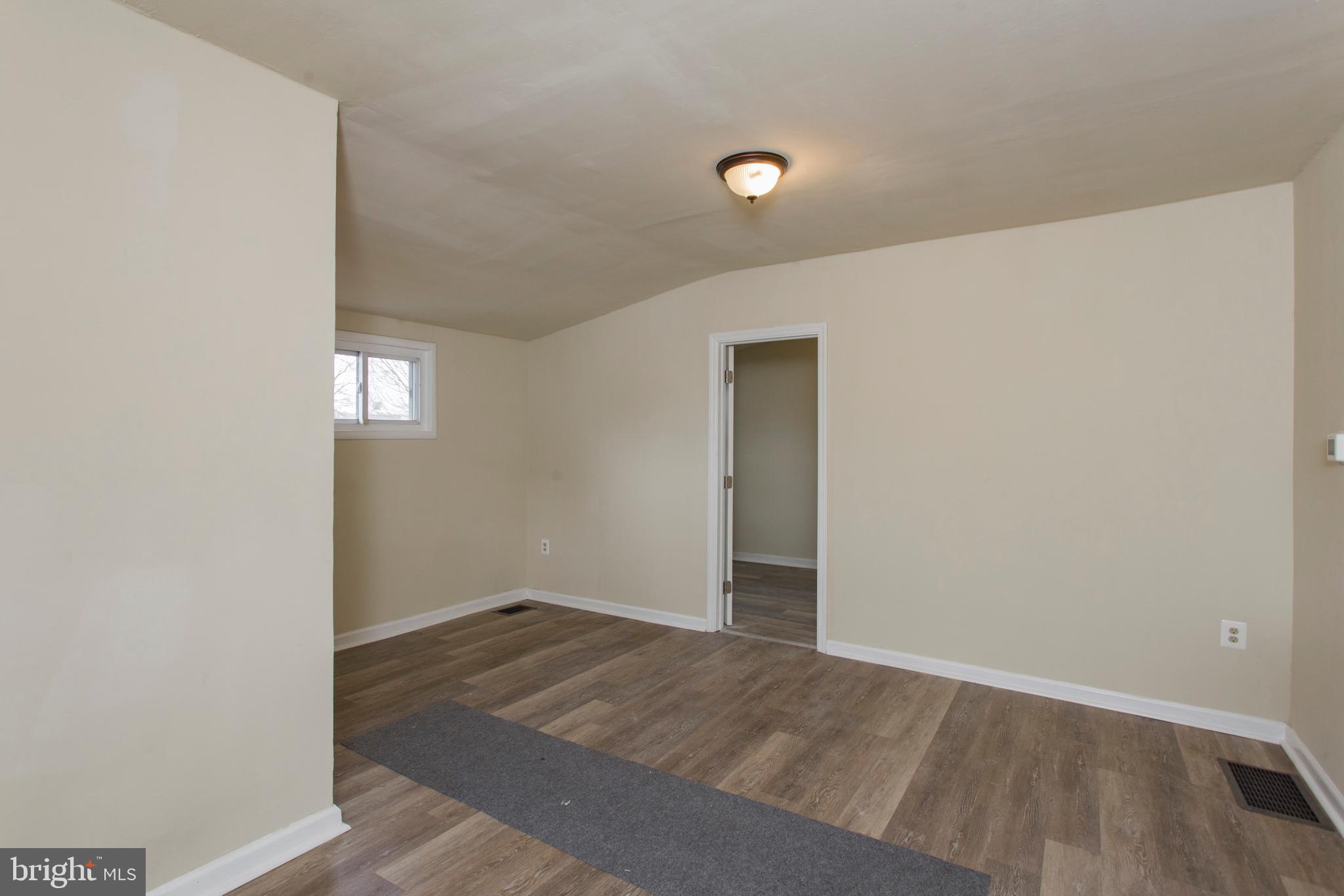 8442 River Road Pennsauken, NJ 08110 - Photo 6 of 28 Gallery Image 6