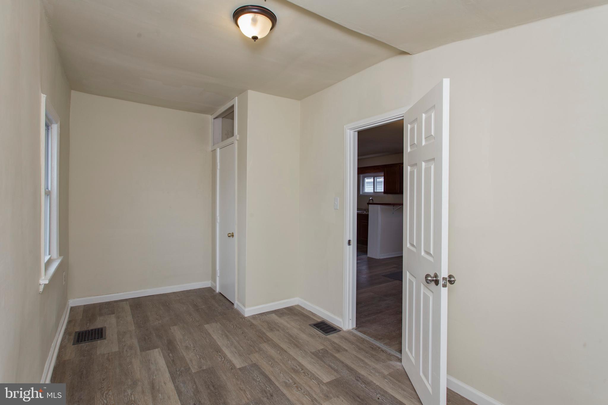 8442 River Road Pennsauken, NJ 08110 - Photo 8 of 28 Bedroom 1