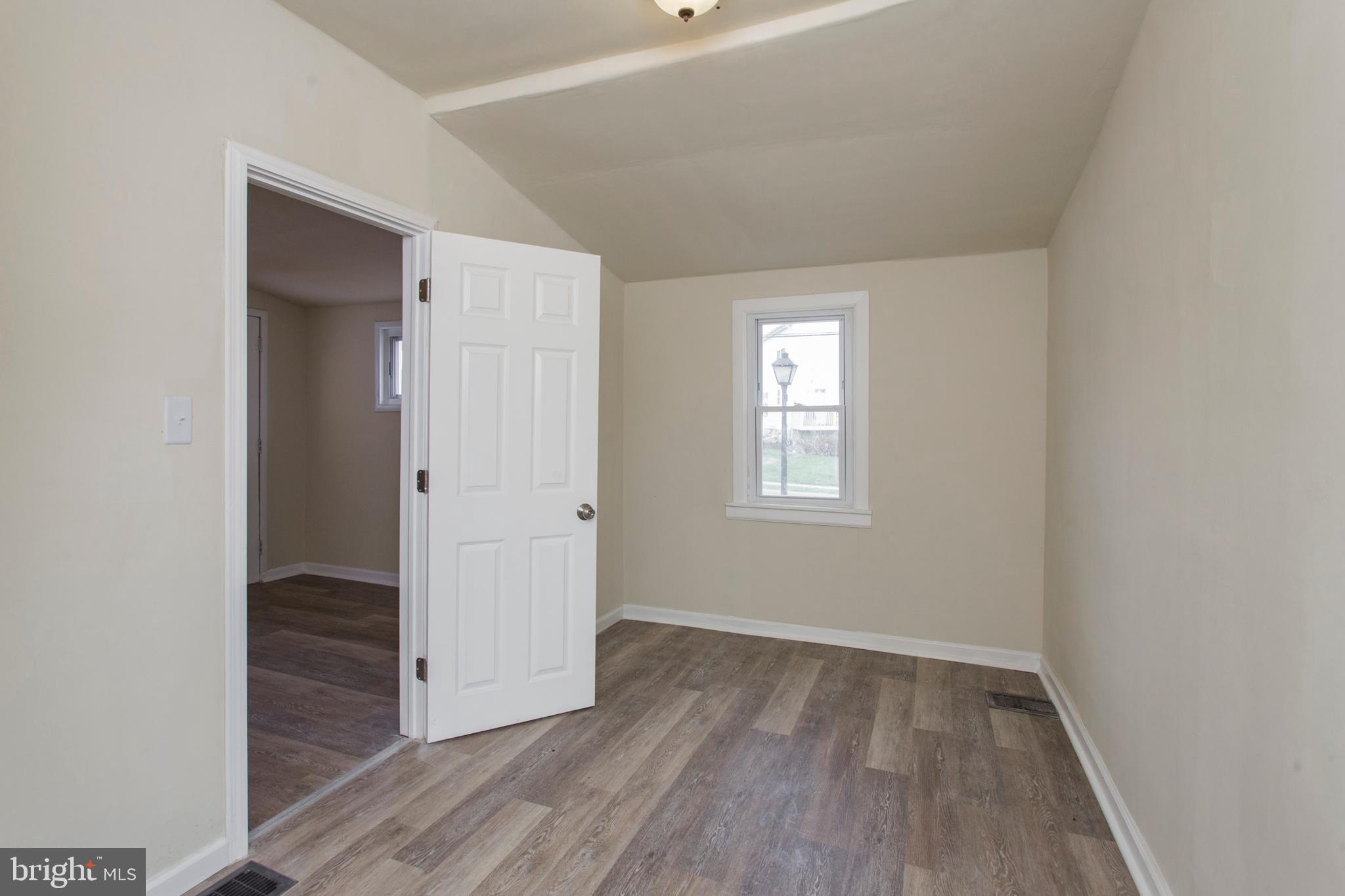 8442 River Road Pennsauken, NJ 08110 - Photo 9 of 28 Gallery Image 9