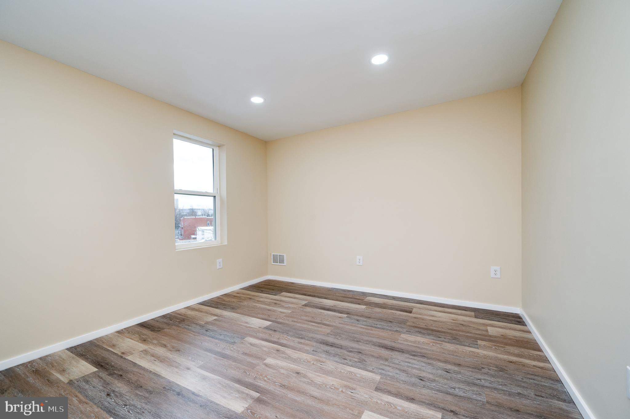 812 Bingaman Street Reading, PA 19602 - Photo 41 of 50