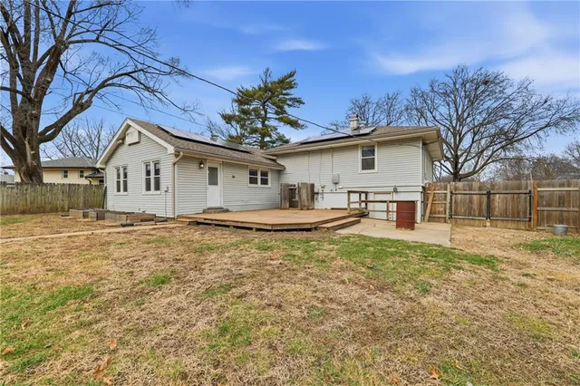 $315,000 | 8707 East 85th Street, Raytown, MO 64138