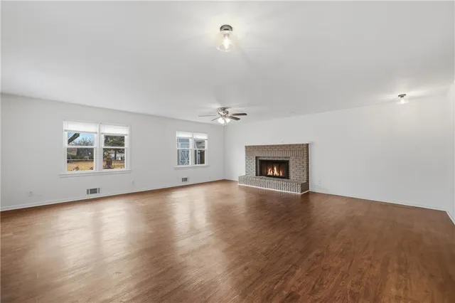 $315,000 | 8707 East 85th Street, Raytown, MO 64138