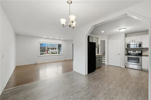 $315,000 | 8707 East 85th Street, Raytown, MO 64138