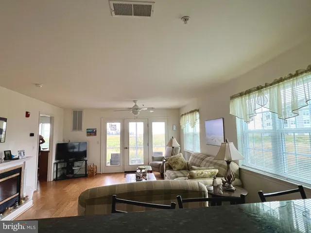 $1,400 | 37171 Harbor Drive, Unit 382, Ocean View, DE 19970