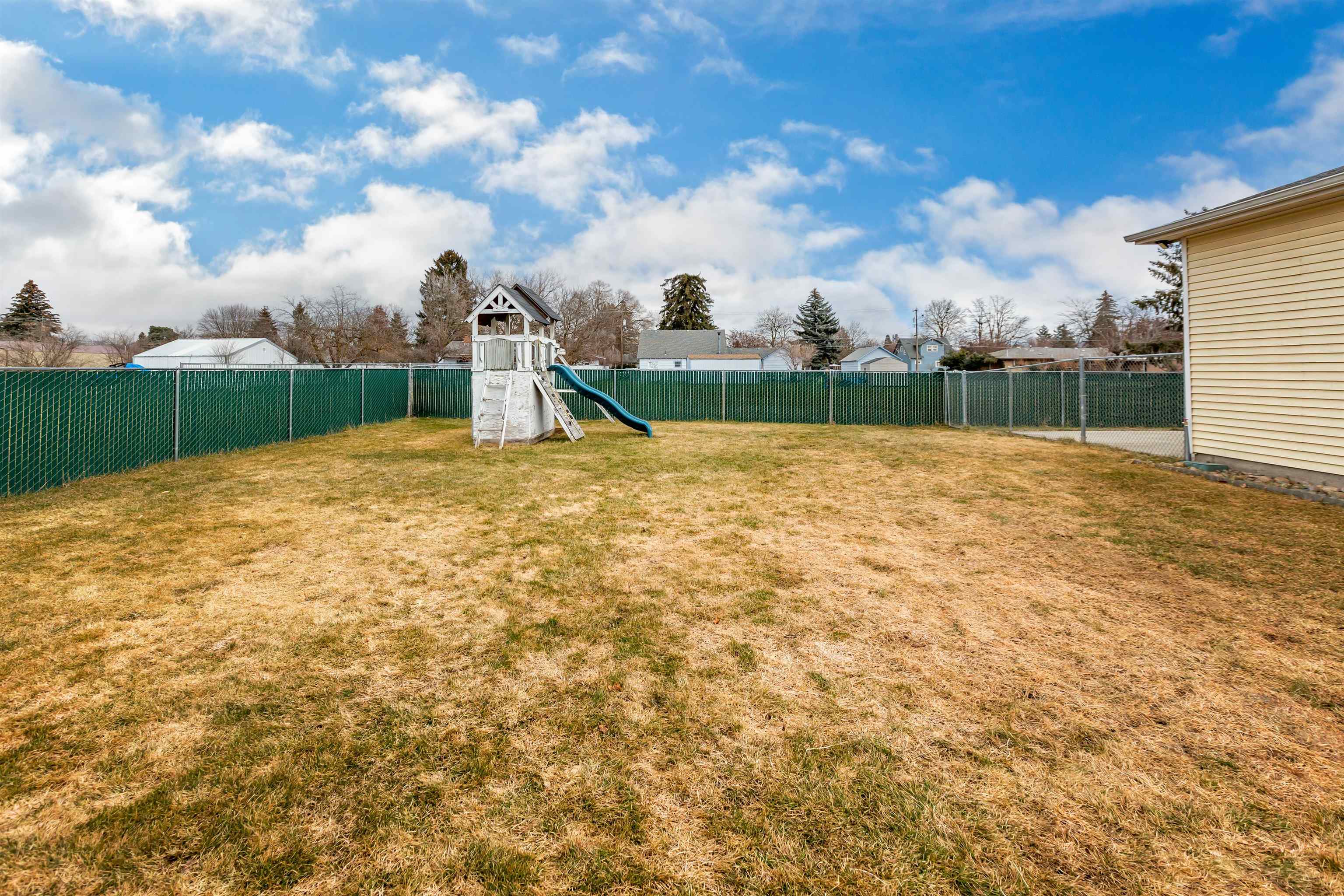 1014 North Woodruff Road Spokane Valley, WA 99206 - Photo 30 of 35