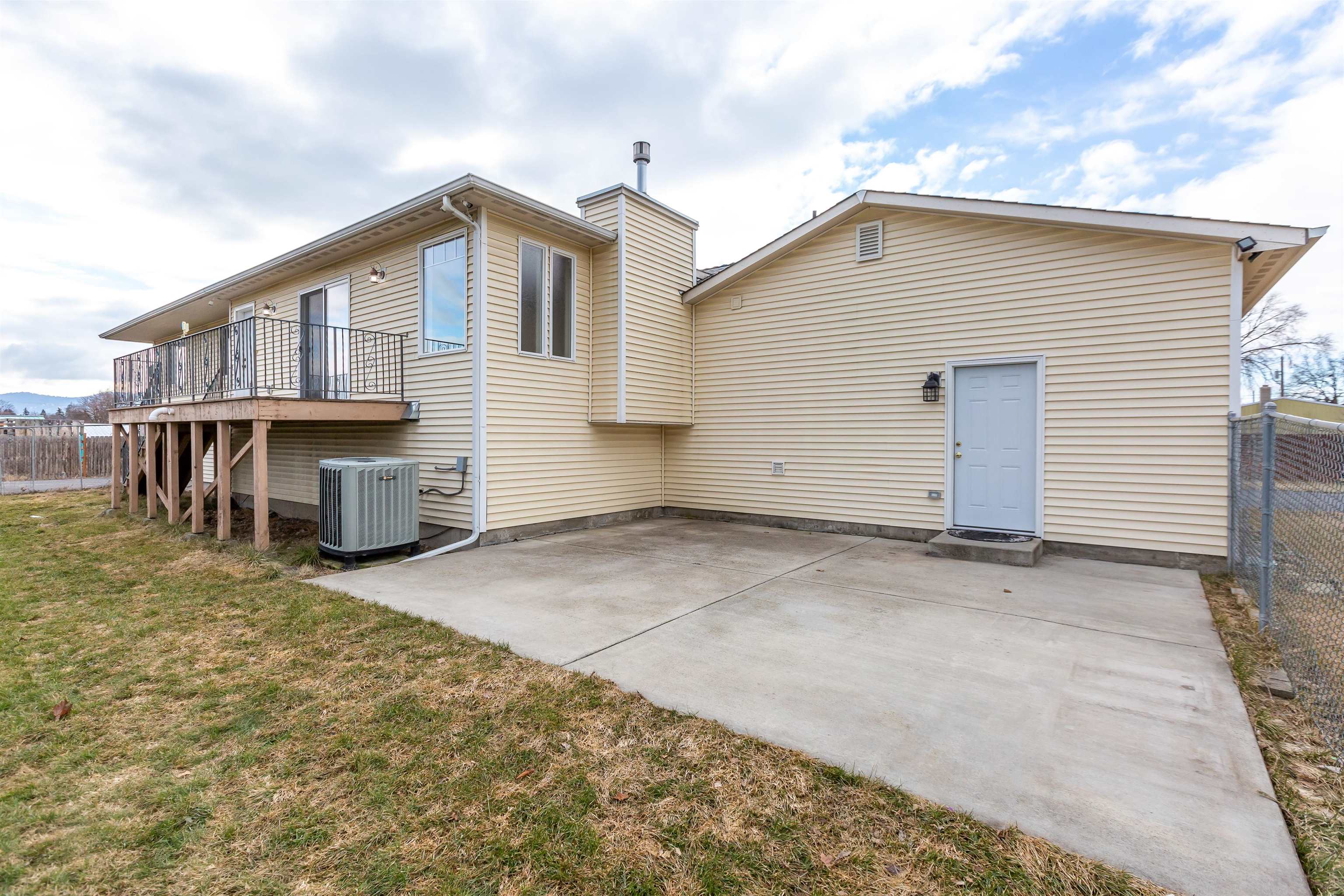 1014 North Woodruff Road Spokane Valley, WA 99206 - Photo 32 of 35
