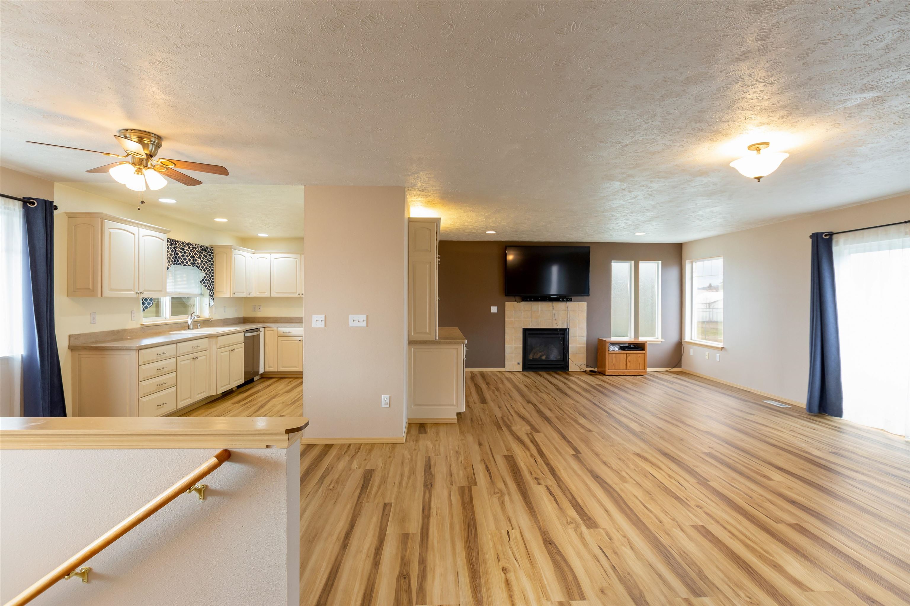 1014 North Woodruff Road Spokane Valley, WA 99206 - Photo 6 of 35