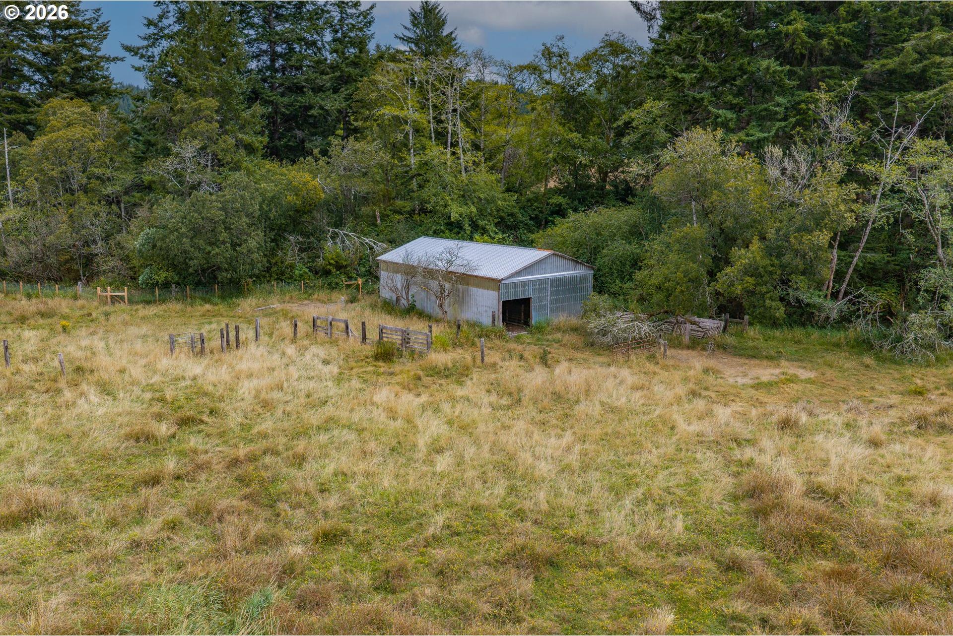 1960 Ranch Road Reedsport, OR 97467 - Photo 7 of 48 Gallery Image 7