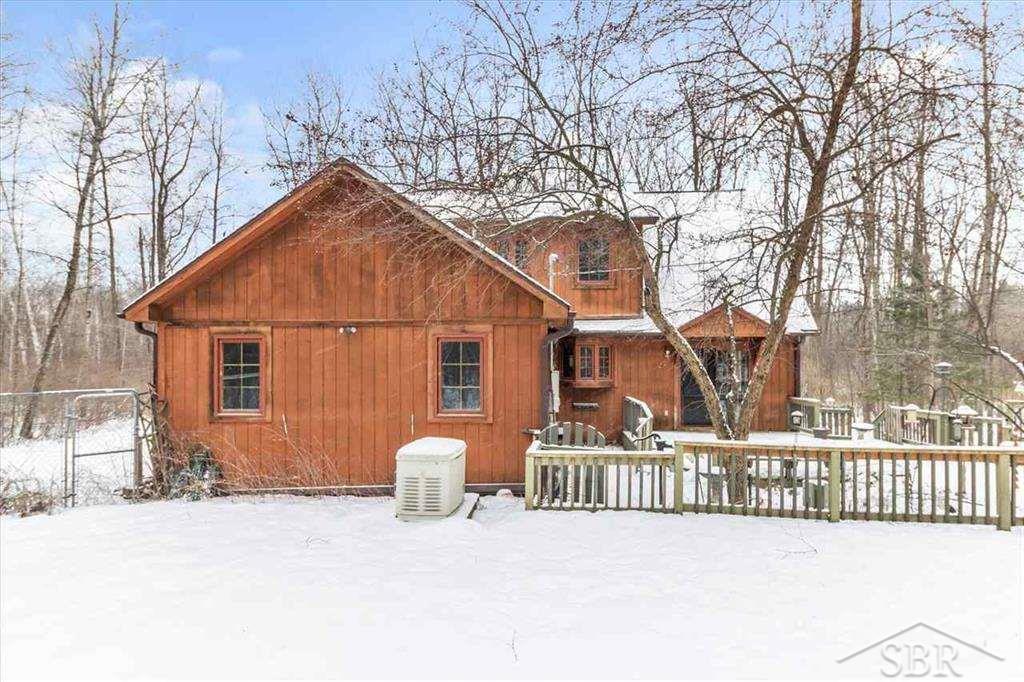 1152 South 8 Mile Road Midland, MI 48640 - Photo 36 of 58 50065204-35.JPG