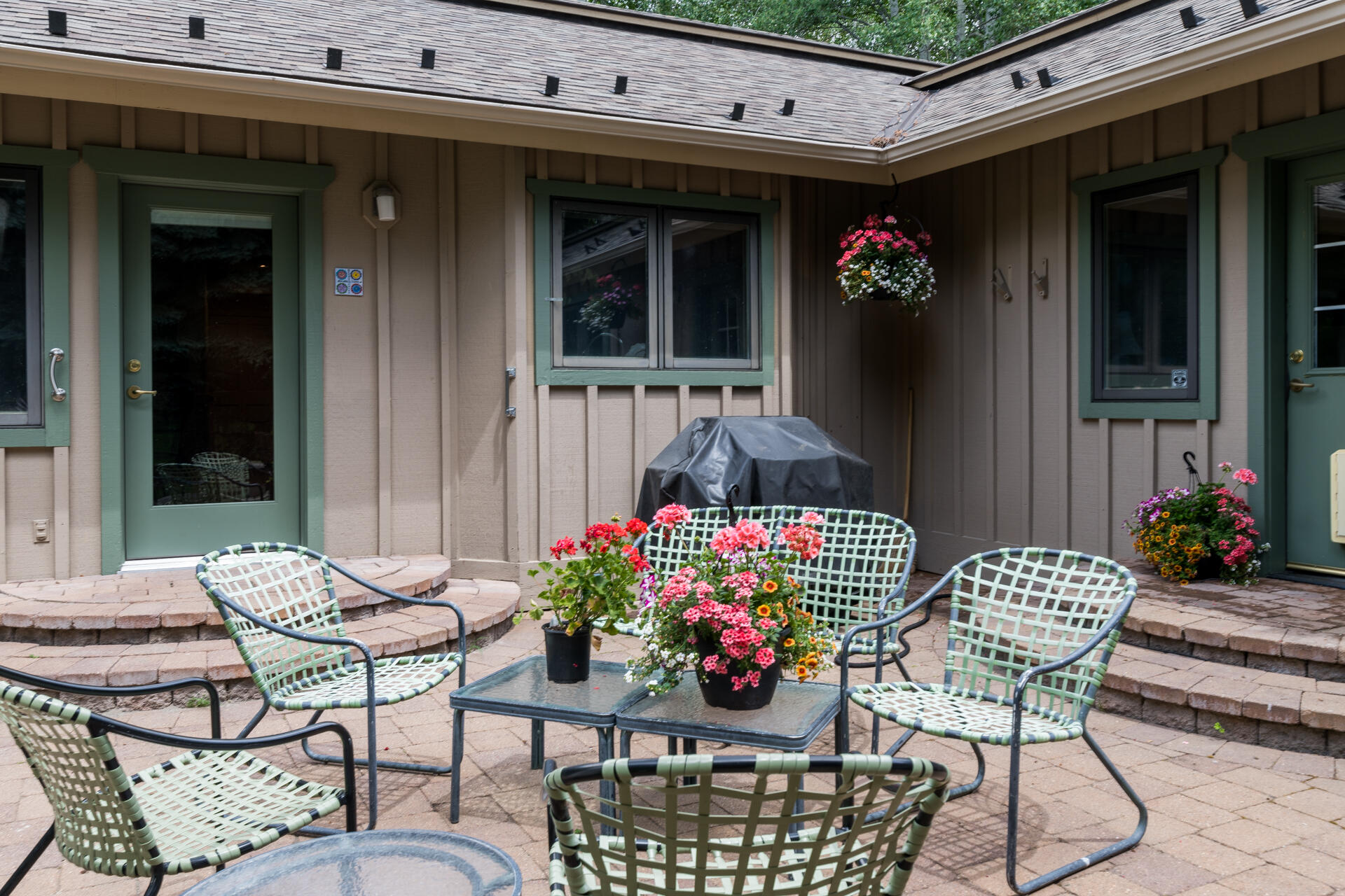 121 Aspen Hollow Road Hailey, ID 83333 - Photo 26 of 34 Back Patio